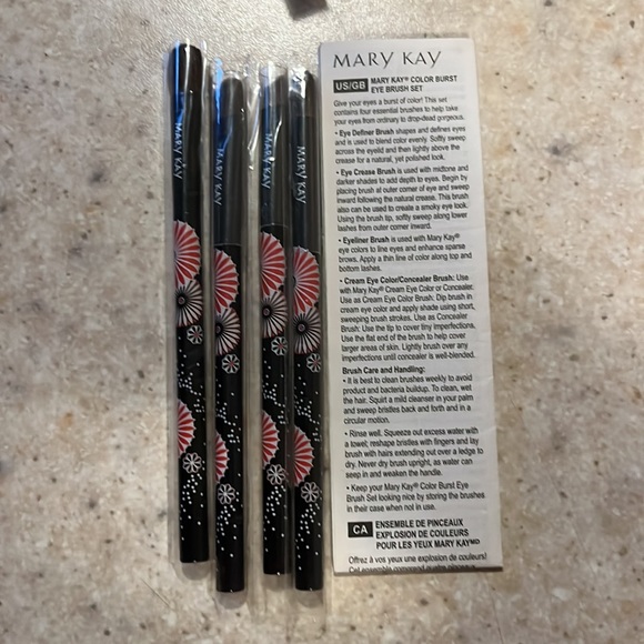 Mary Kay Color Burst Eye Brush Set - Picture 3 of 4